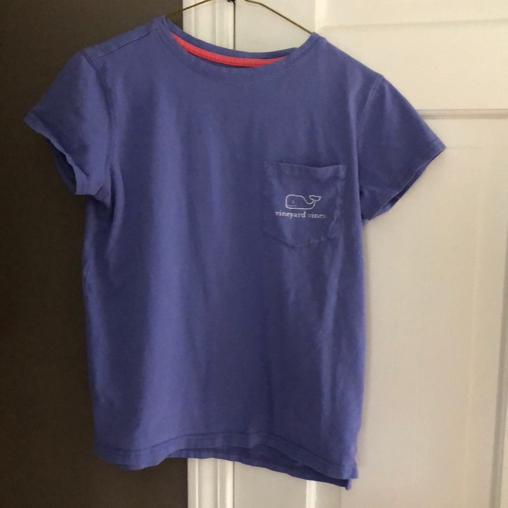 Vineyard Vines t- shirt
